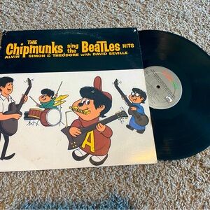 Vintage antique Alvin and the Chipmunks sing the Beatles! Vinyl